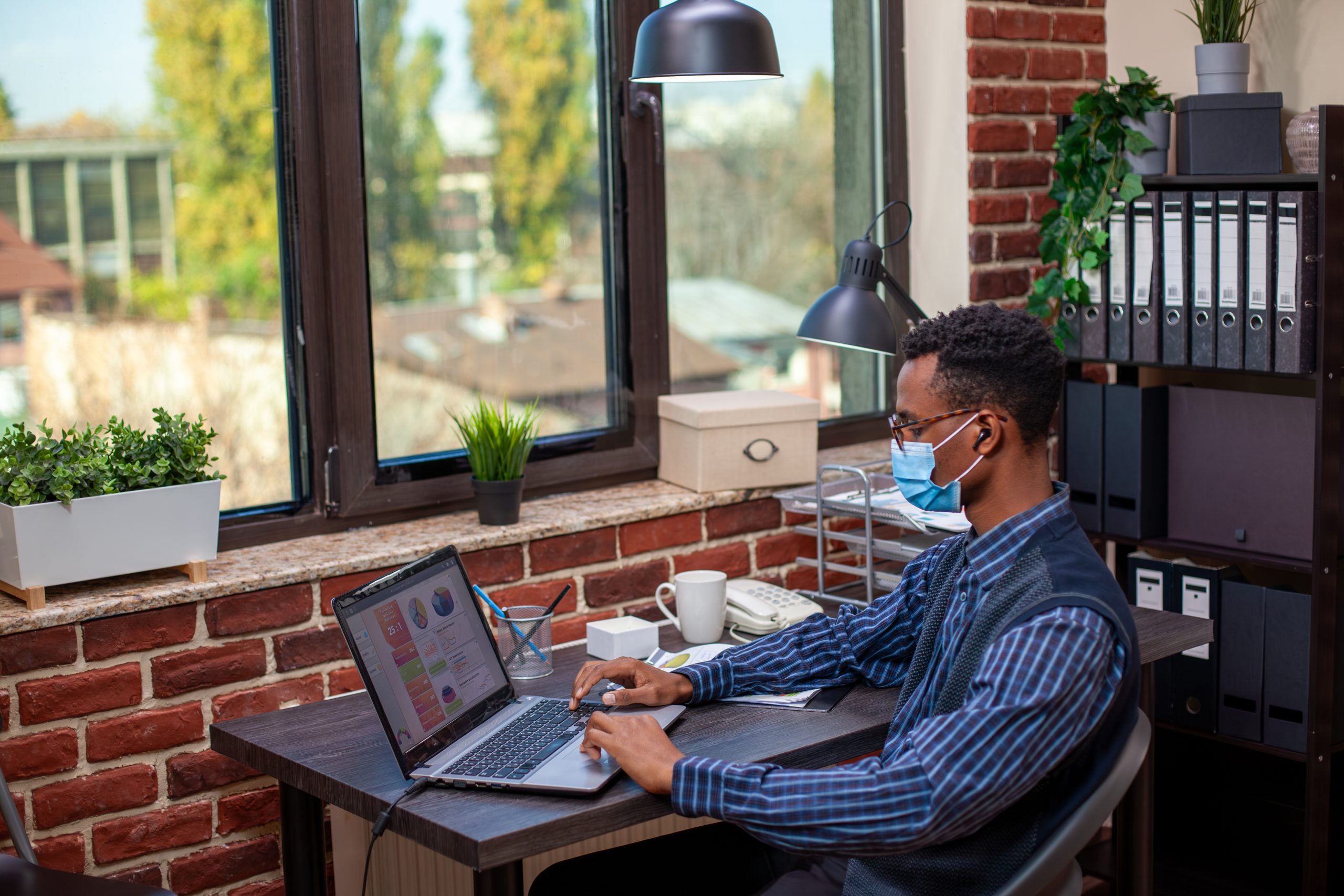Online Remote Jobs Canada: The Ultimate Guide to Finding High-Paying Work From Home Opportunities
